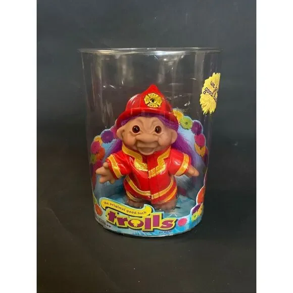 Firefighter Troll - Picture 1 of 5
